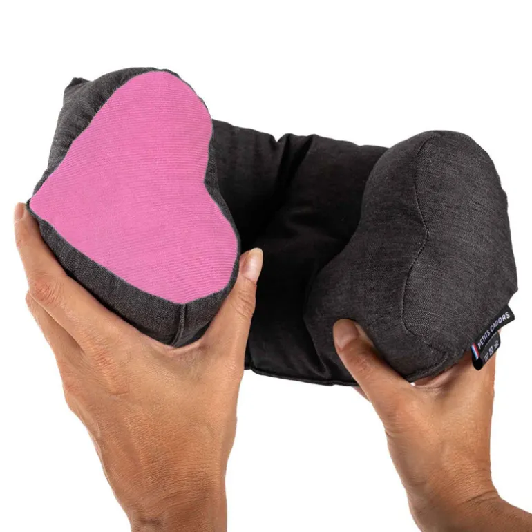 Coussin voiture enfant Téodor - Petits Cadors - Fraise