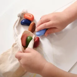 16 Crayons cailloux 100% naturel + sac en coton - Poppik