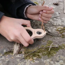 Loupe enfant incassable en bois - Huckleberry