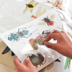 Poster Discovery Poppik et 44 stickers - Insectes