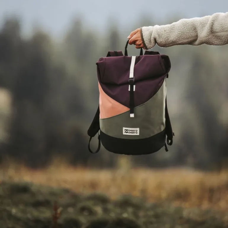 Sac à dos roll-top Wanaka Pocket - Mero Mero - Aubergine / Blossom Pink / Cypress Green