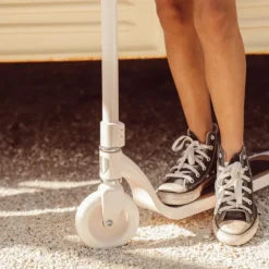 Trottinette Banwood 2 roues - à partir de 5 ans - crème